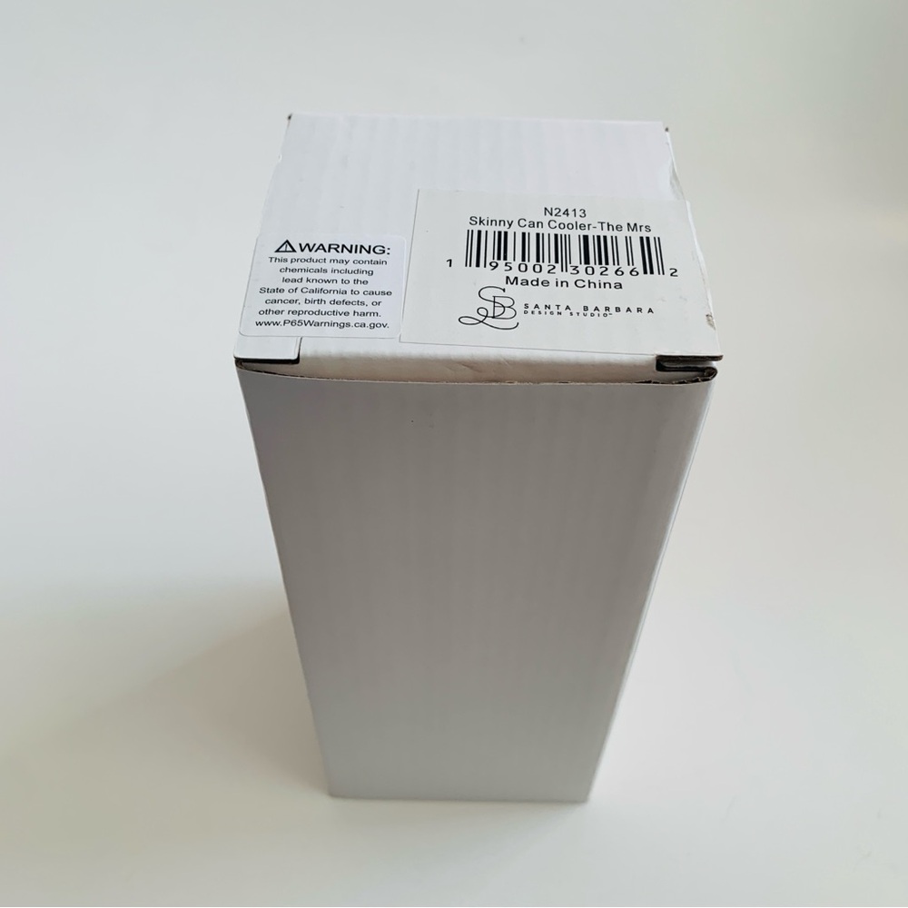 Skinny Can Cooler The Mrs. White NWT - Picture 10 of 10